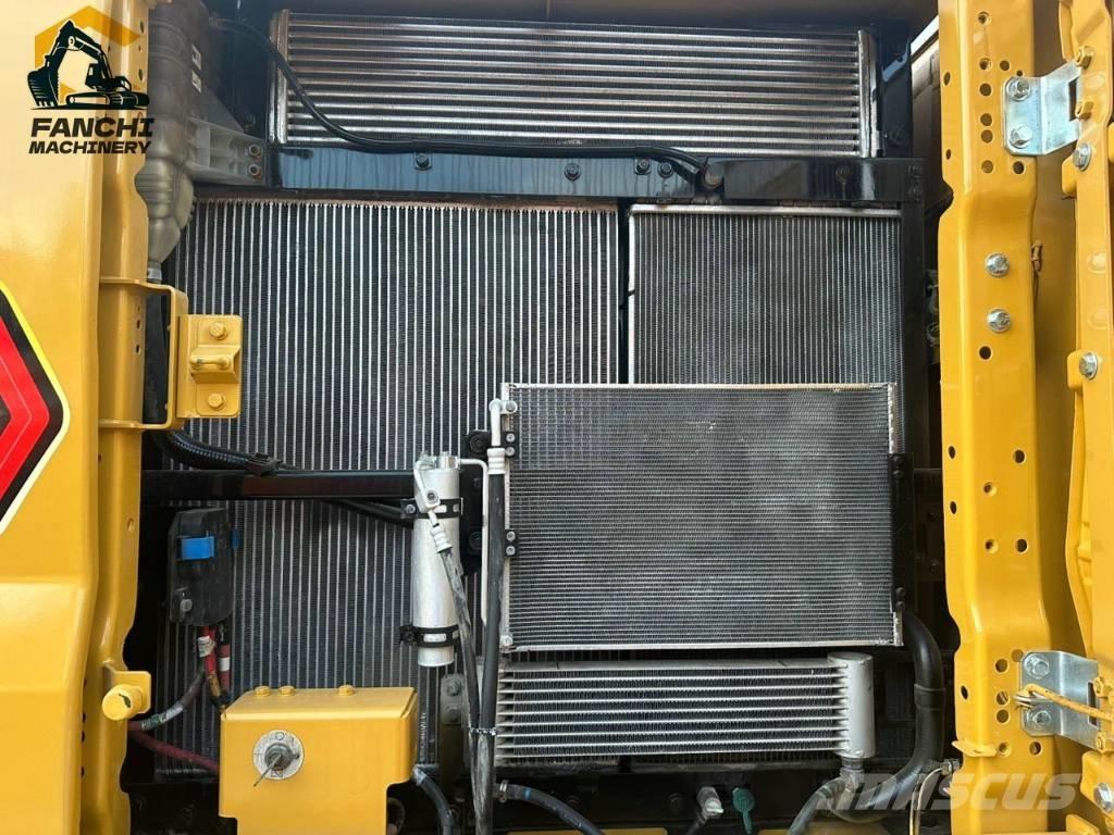CAT 330 حفارات وسط 7 طن - 12 طن