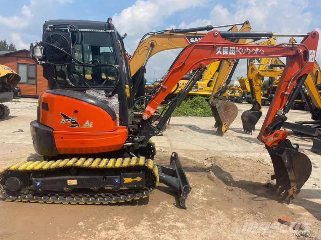 Kubota U 35 حفارات صغيرة أقل من 7 طن (حفارات صغيرة)