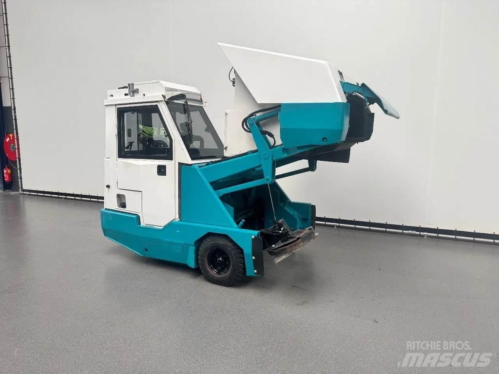 Tennant 800 كناسات