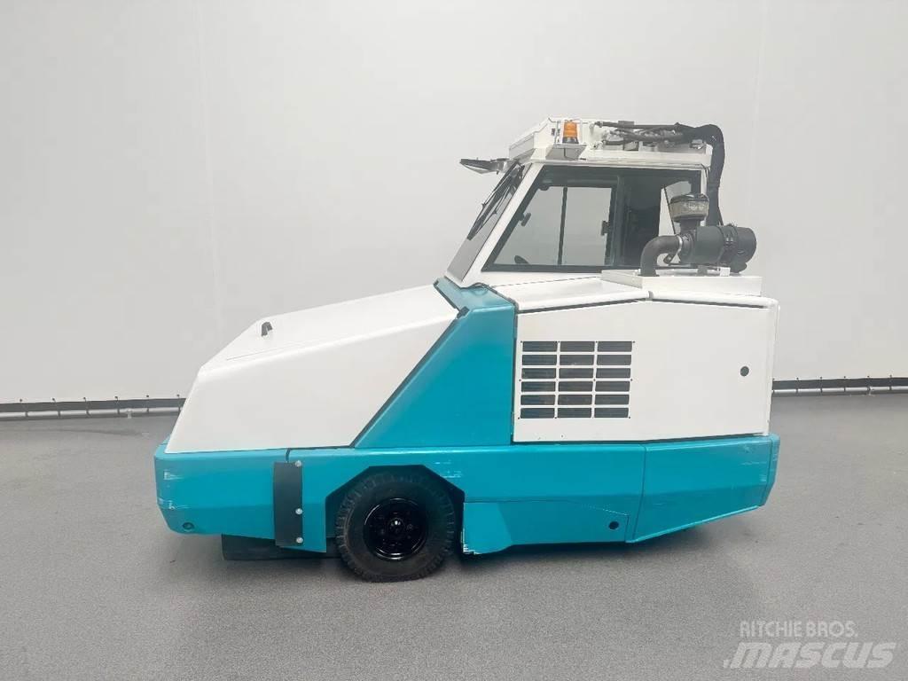 Tennant 800 كناسات