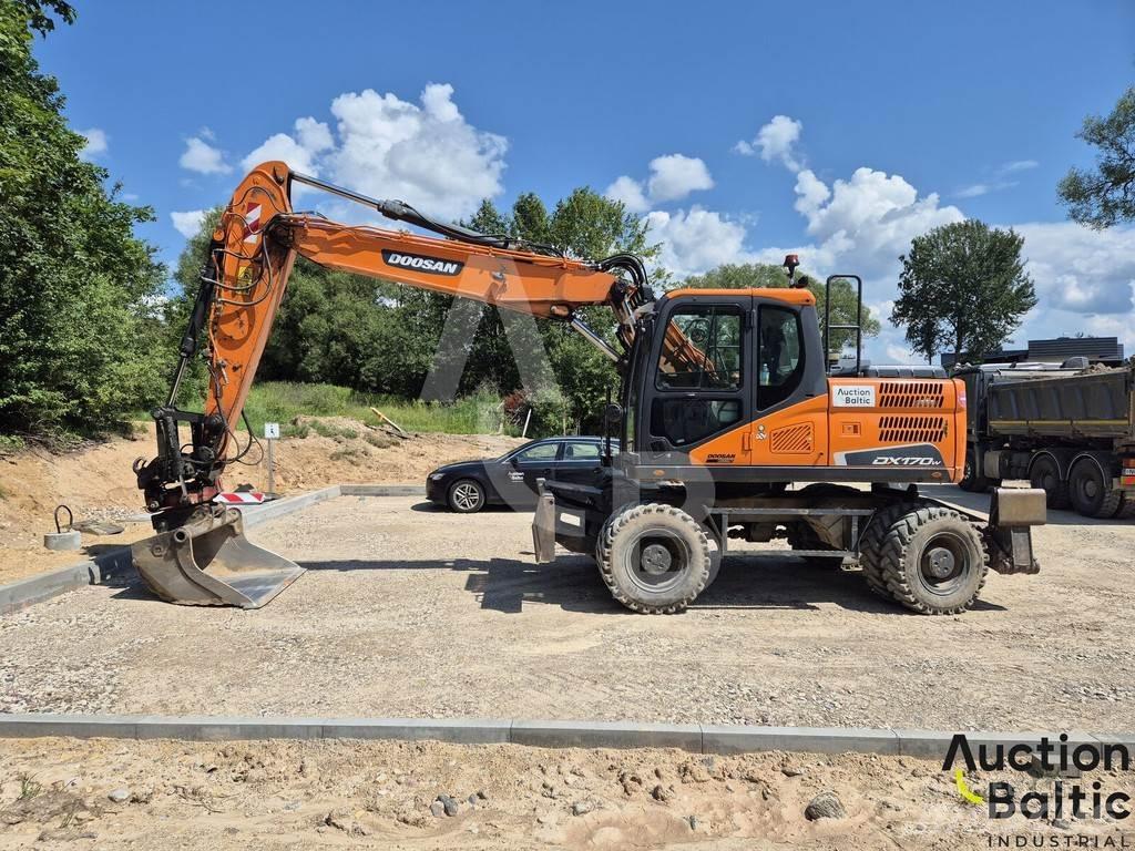 Doosan DX 170 W-5 حفارات بعجل