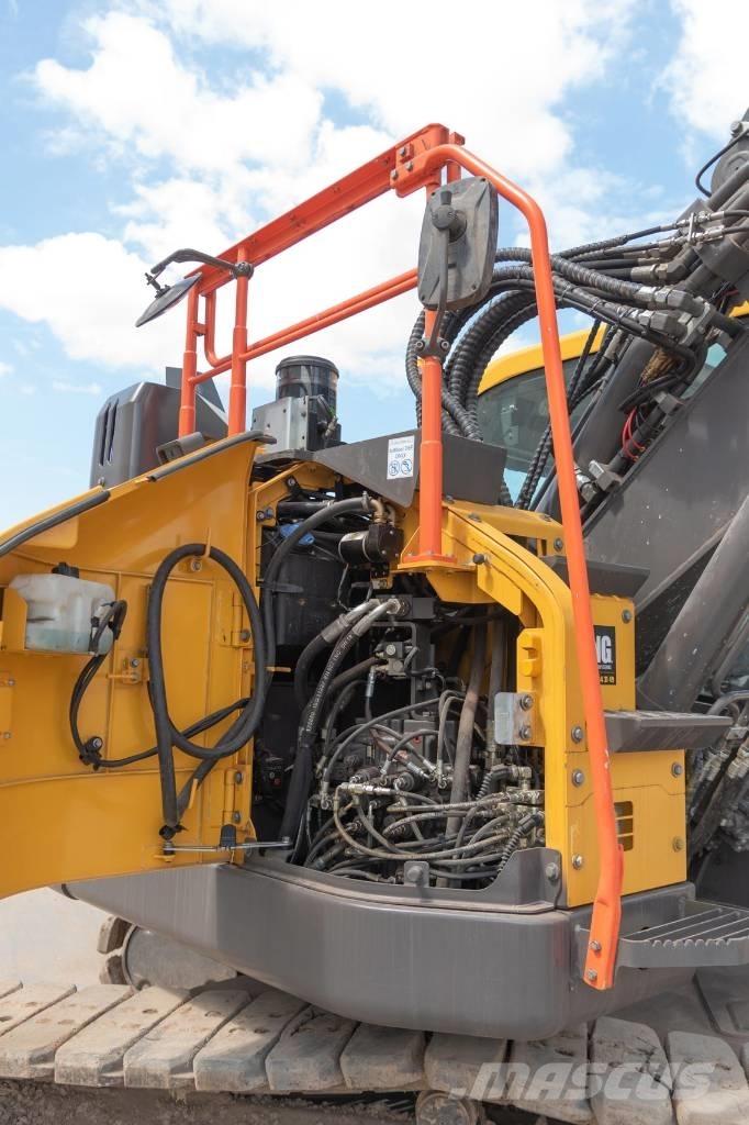 Volvo ECR 145 E حفارات زحافة