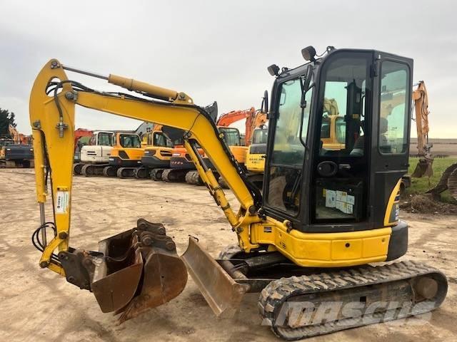 Komatsu PC 26 MR-3 حفارات صغيرة أقل من 7 طن (حفارات صغيرة)