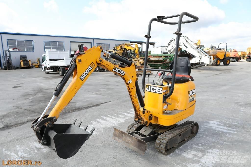 JCB 8008 CTS حفارات صغيرة أقل من 7 طن (حفارات صغيرة)