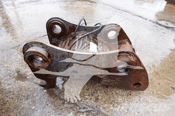  BUCK EQUIPMENT دلاء