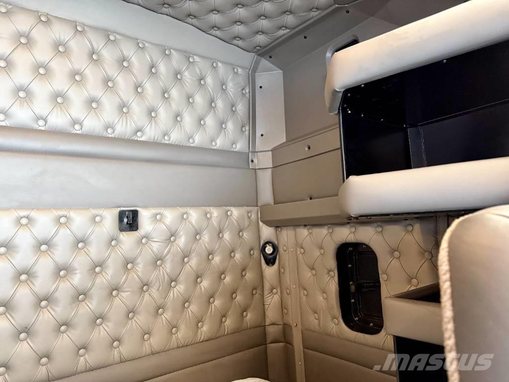 Kenworth T 800 وحدات الجر