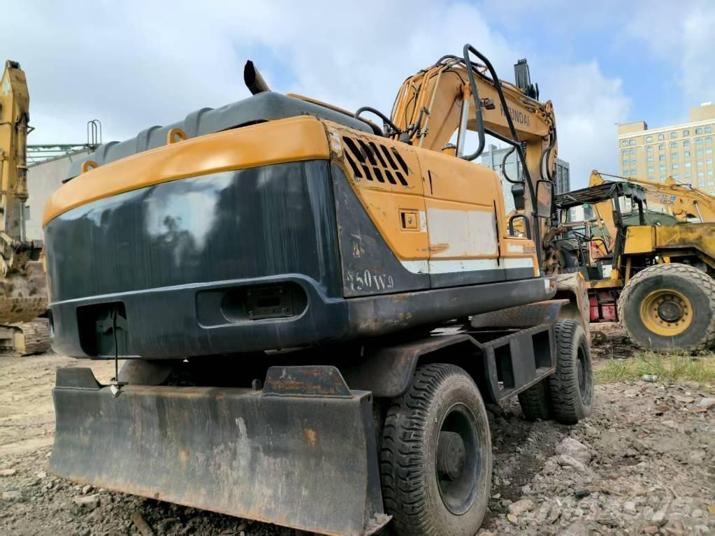 Hyundai R150W-9 حفارات بعجل