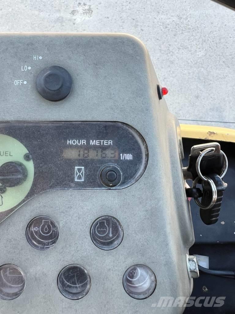 Yanmar Vio 17 حفارات صغيرة أقل من 7 طن (حفارات صغيرة)