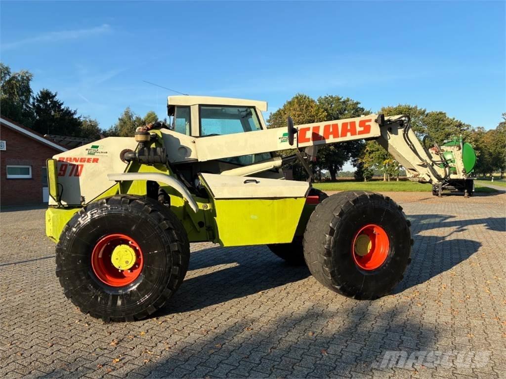 CLAAS Ranger 970 مناولات متداخلة