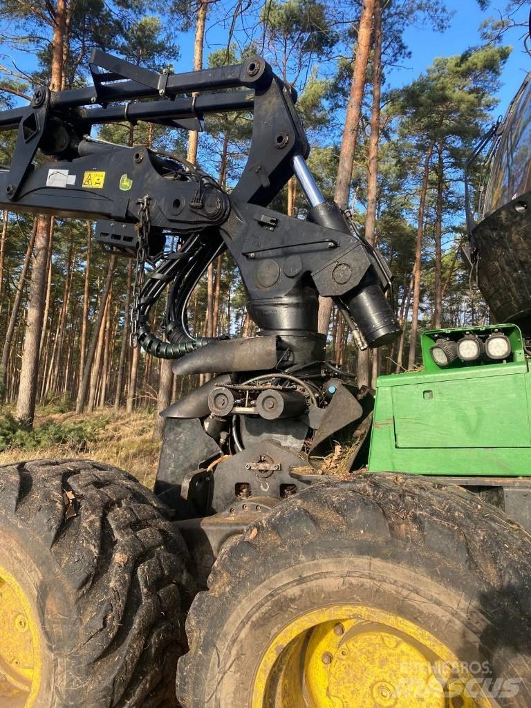 John Deere 1270 G حصادات