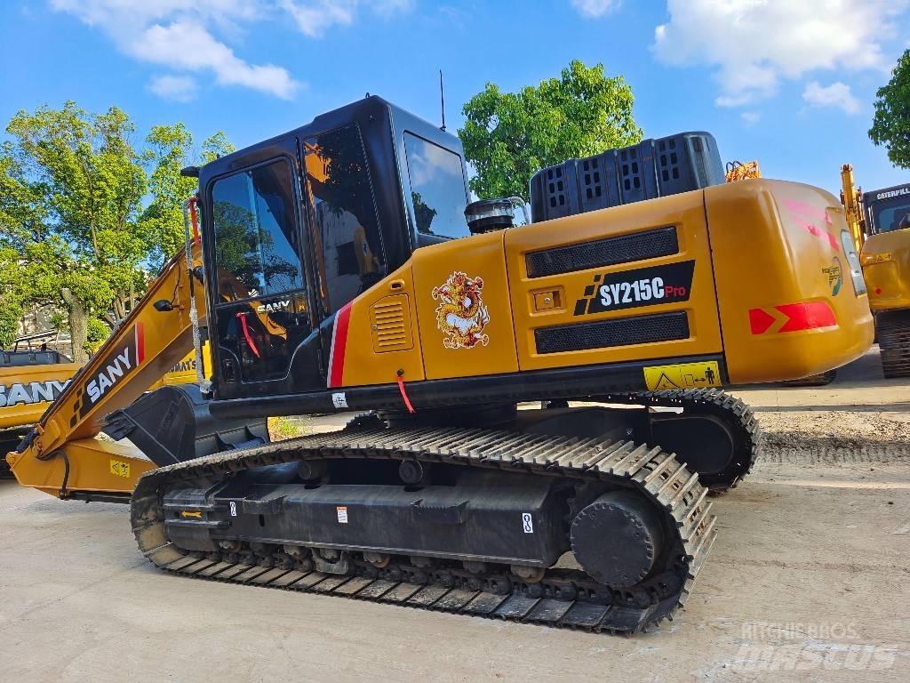 Sany SY 215 C-9 حفارات زحافة