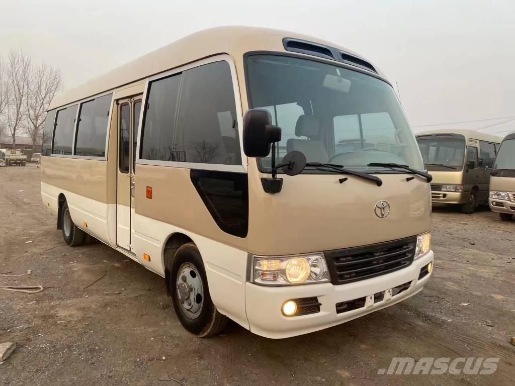 Toyota Coaster Bus حافلة صغيرة