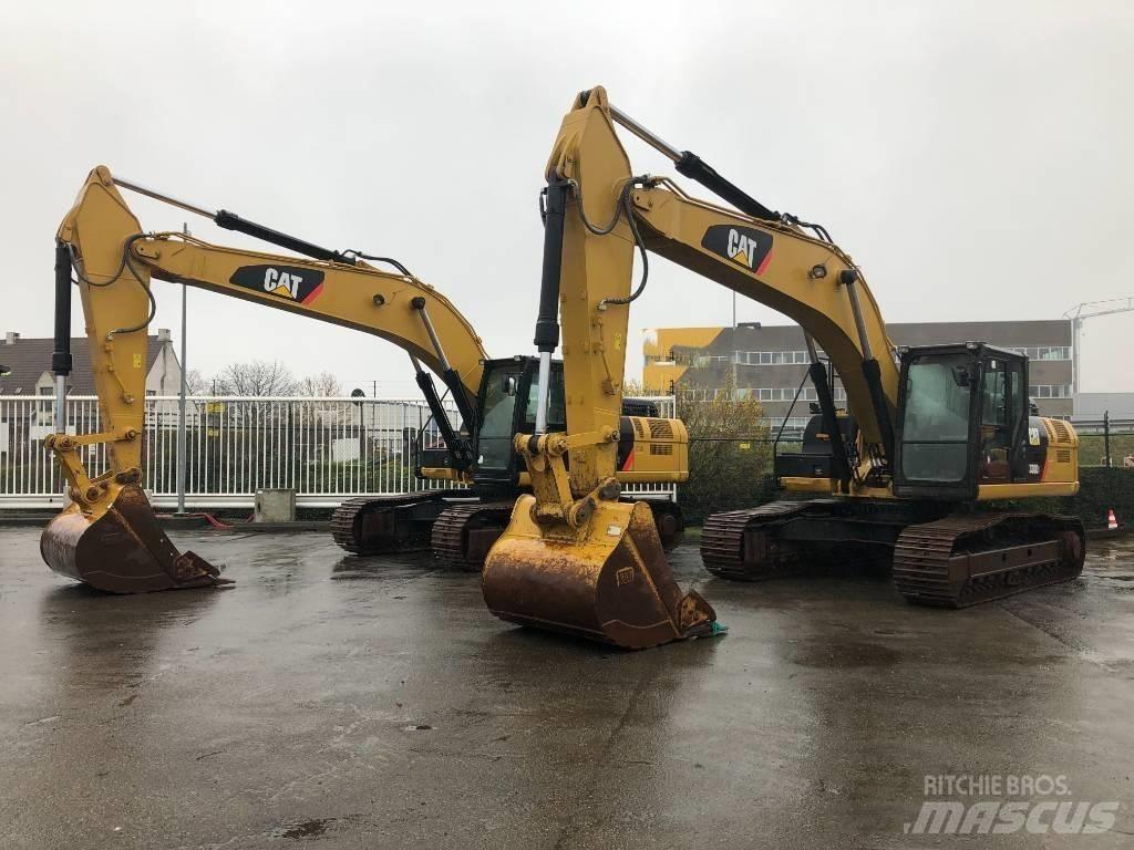 CAT 330DL حفارات زحافة