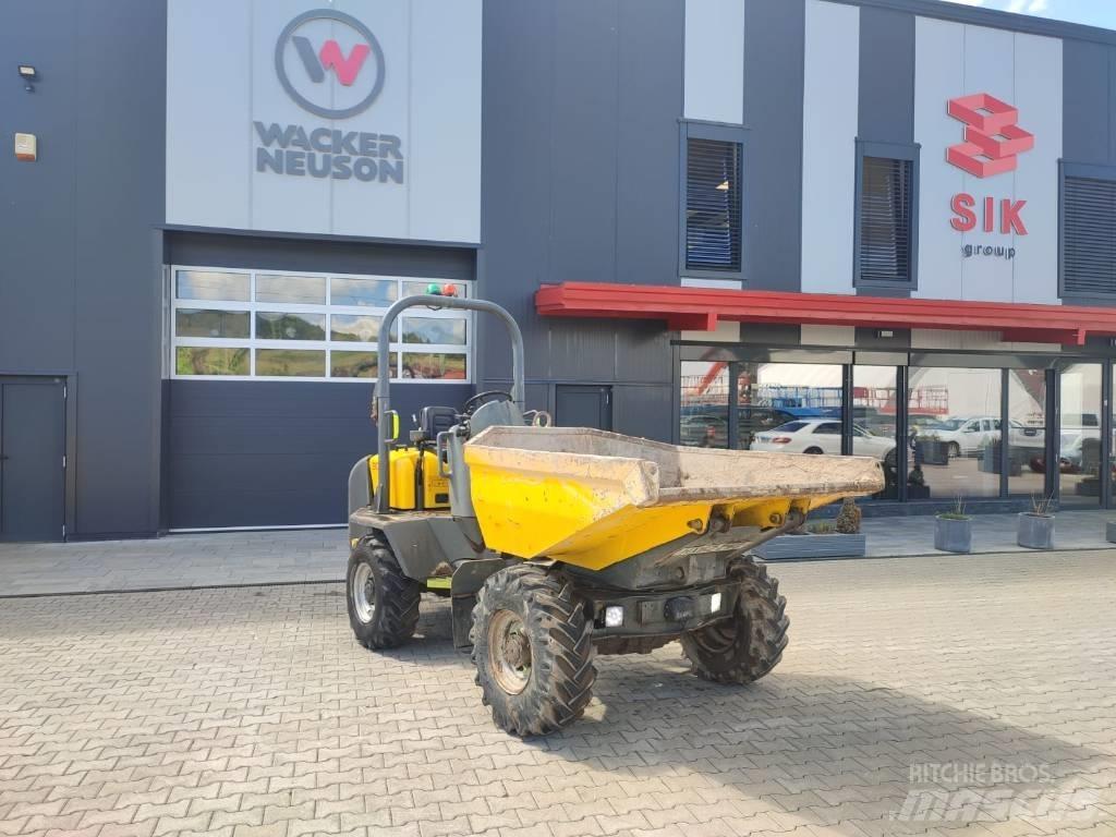 Wacker Neuson 3001 عربات نقل قلابة للمواقع