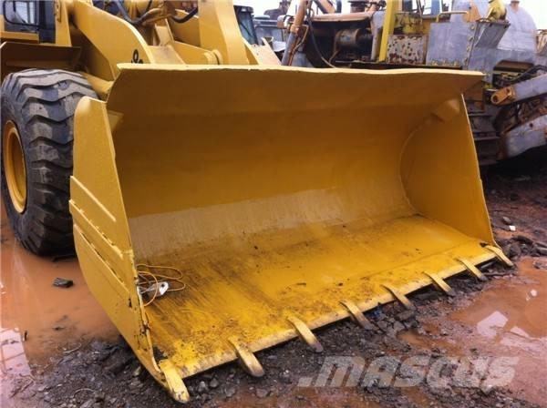 CAT 966 G لوادر بعجل
