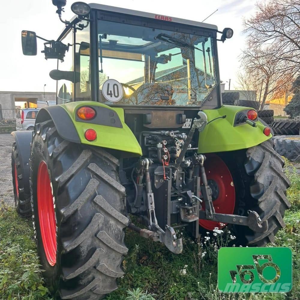 CLAAS Axos 320 الجرارات