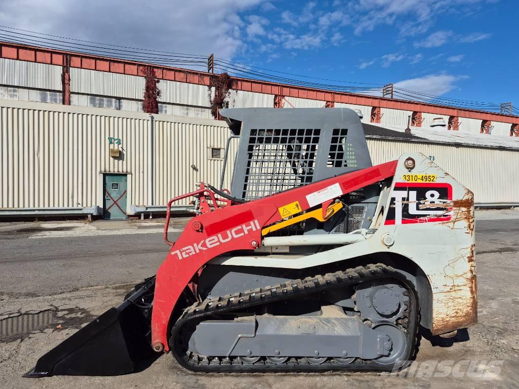 Takeuchi TL 8 لوادر انزلاقية التوجيه