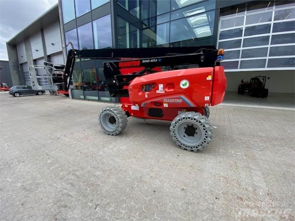 Manitou 200ATJE رافعات سلة مفصلية