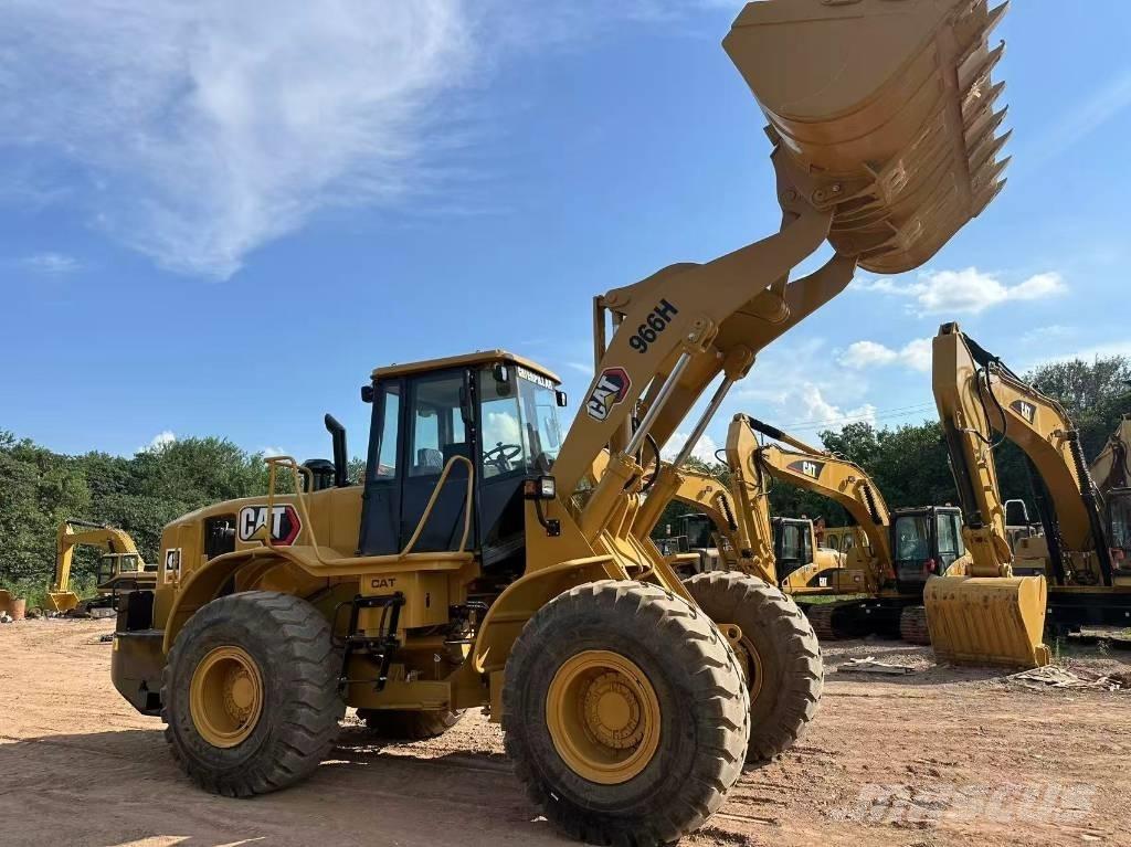CAT 966H لوادر بعجل