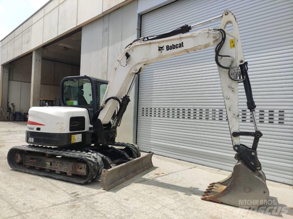 Bobcat E 80 EA حفارات وسط 7 طن - 12 طن