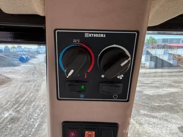 Hydrema 912DS ساحبات مفصلية