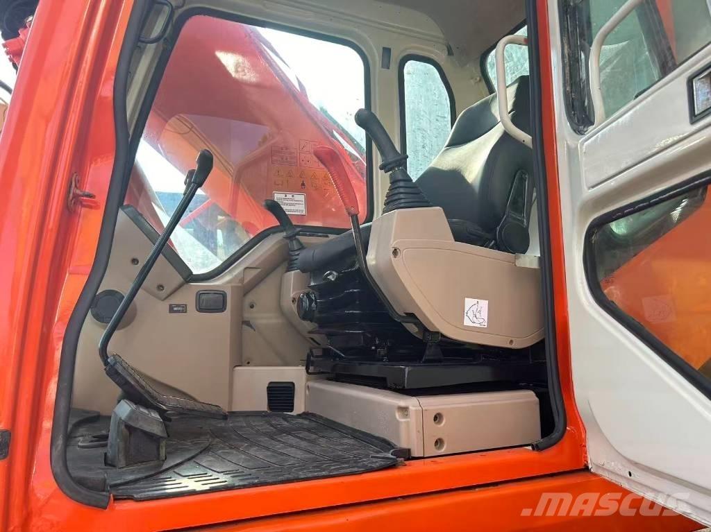 Doosan DH 225 LC-7 حفارات زحافة