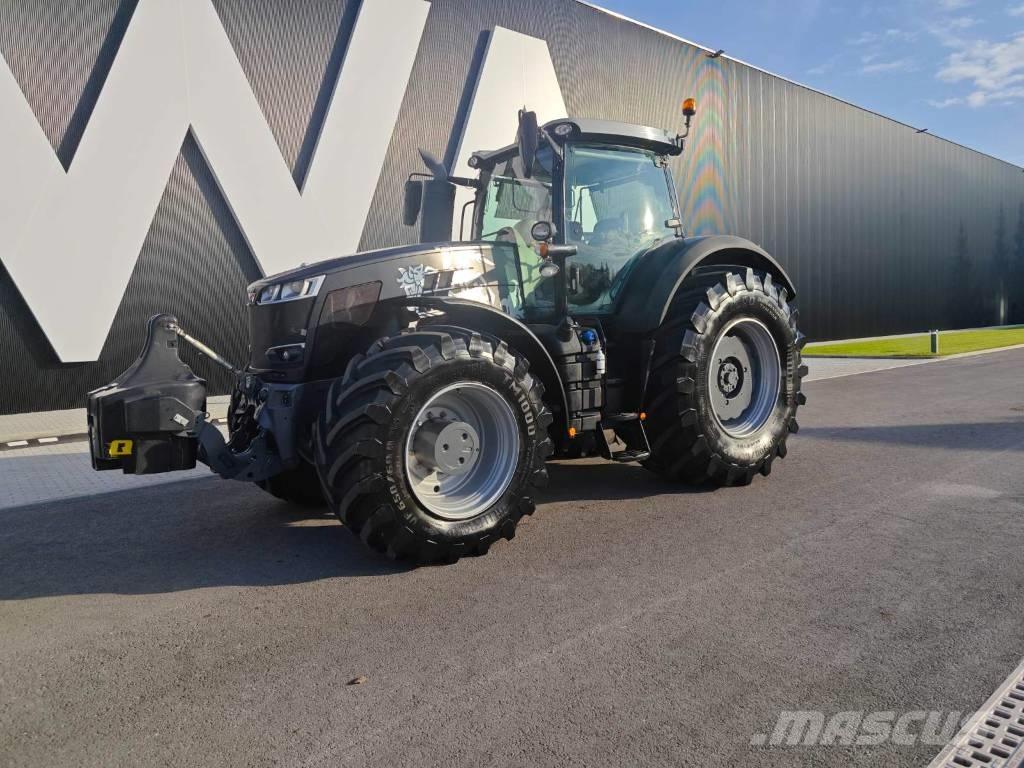 Massey Ferguson 8740 الجرارات