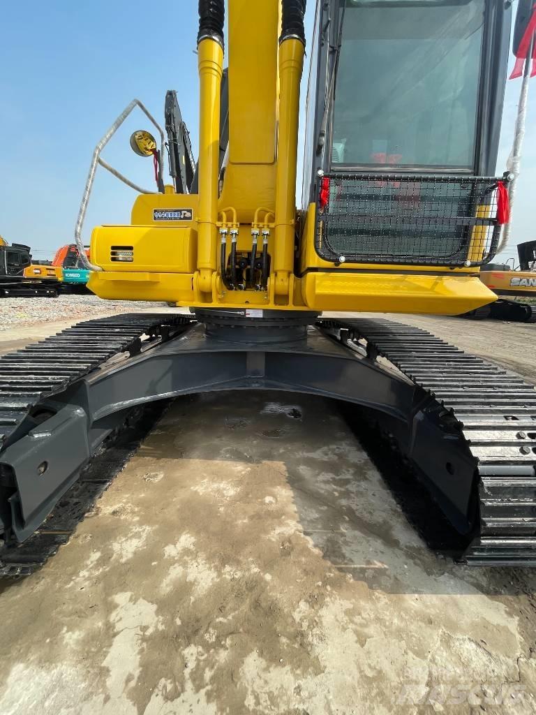 Komatsu PC 220-7 حفارات زحافة