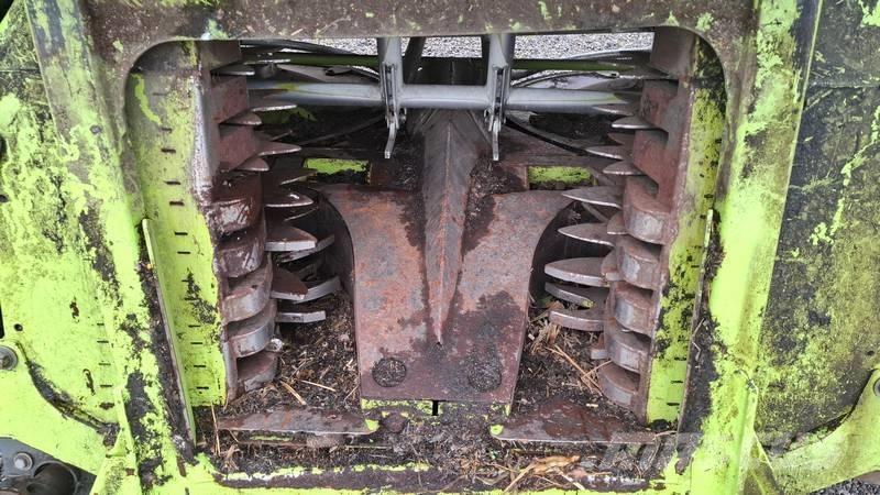 CLAAS 494 حصادات