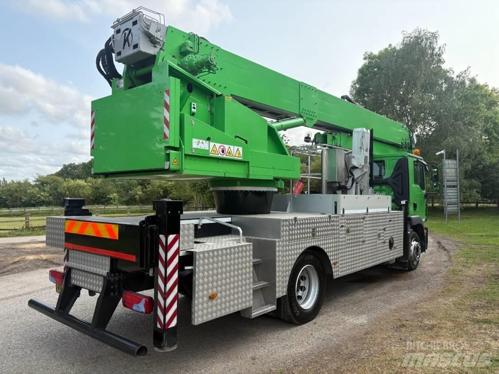 Klaas K950 رافعات صالحة لكل أنواع الطرق