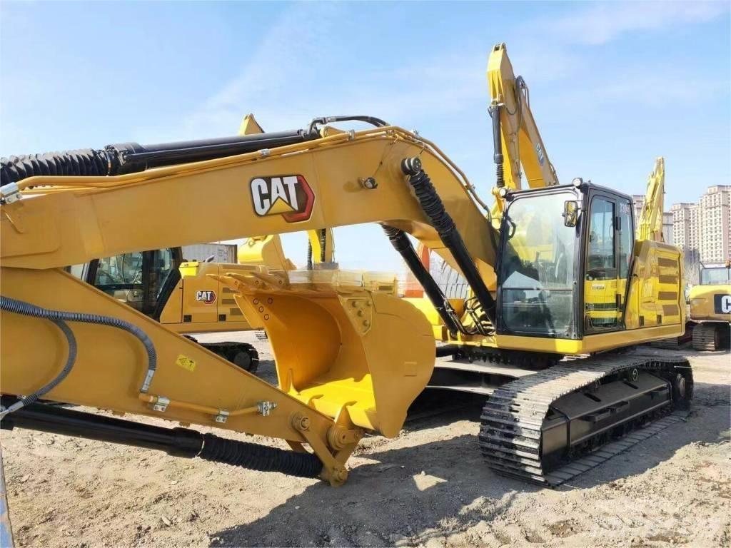 CAT 330GC حفارات زحافة