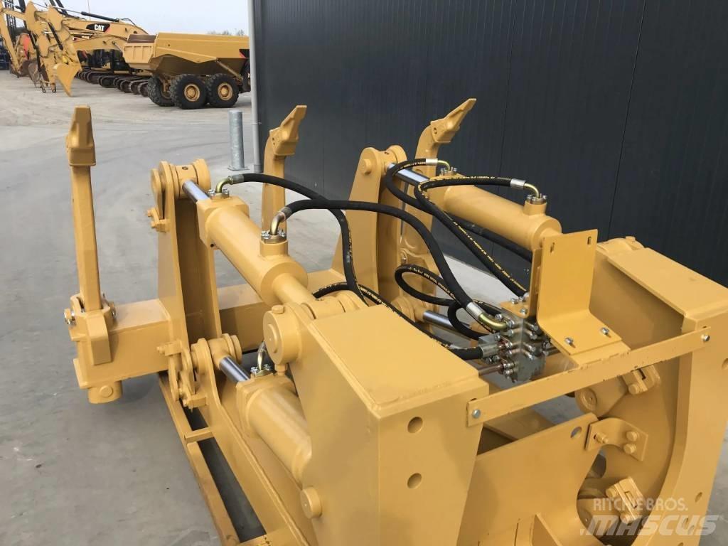 CAT D7R خداشات