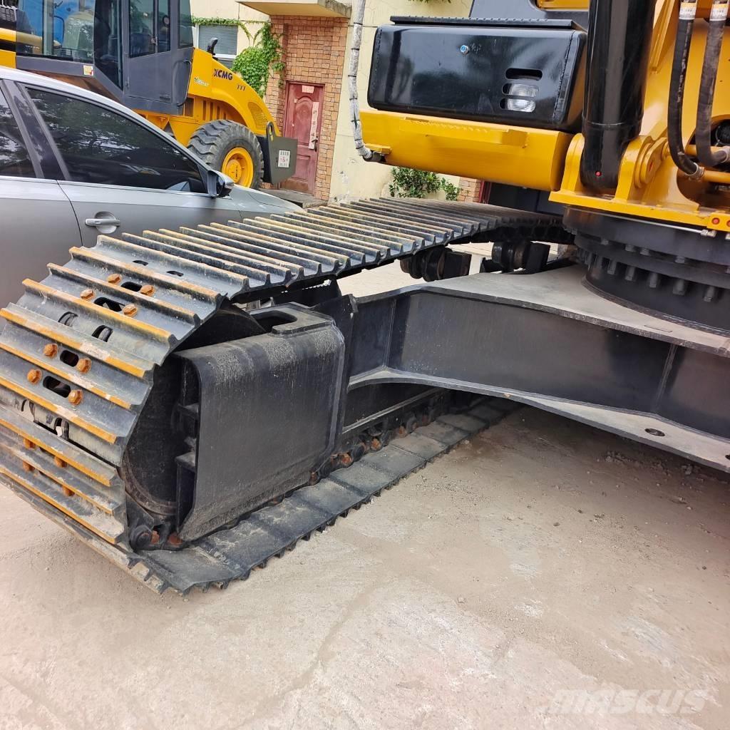 CAT 336 D2 حفارات زحافة