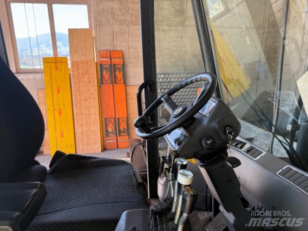 Kalmar DCE 60-6 شاحنات الديزل