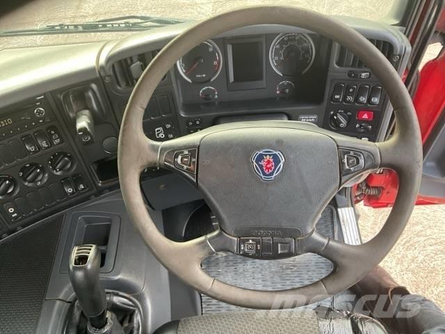 Scania P 320 شاحنات خرسانة