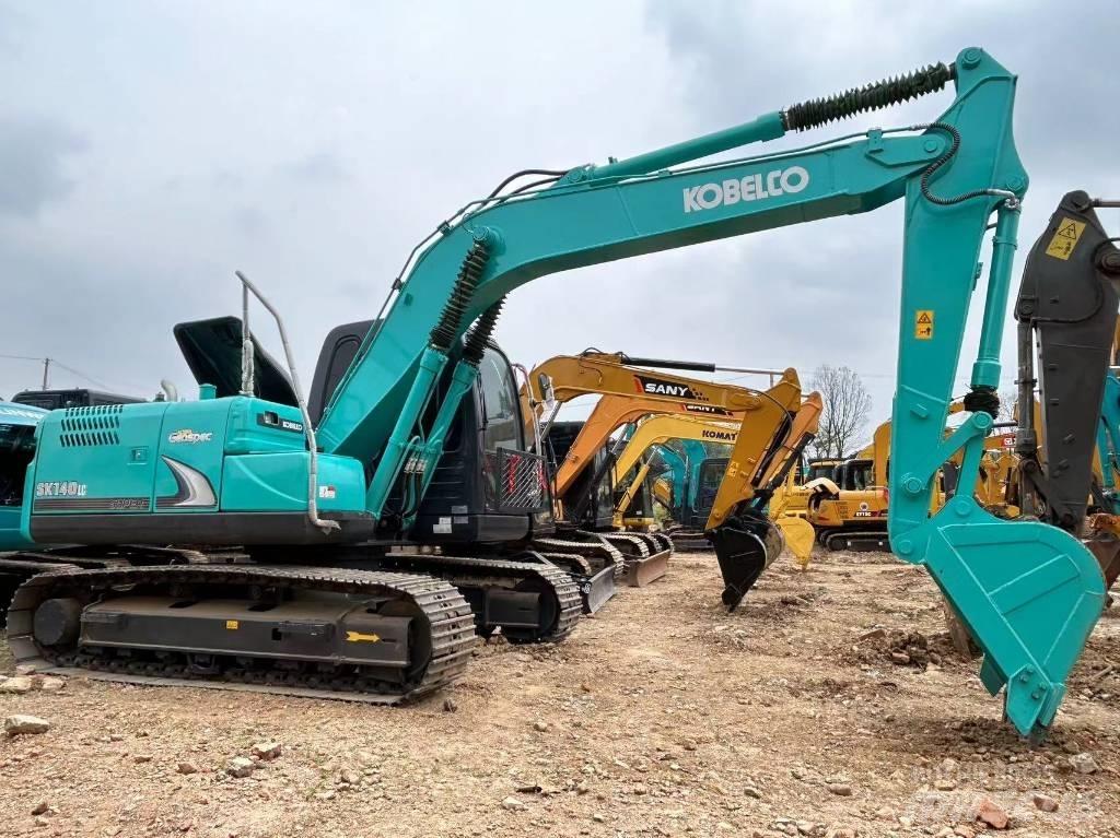 Kobelco SK140-8 حفارات زحافة