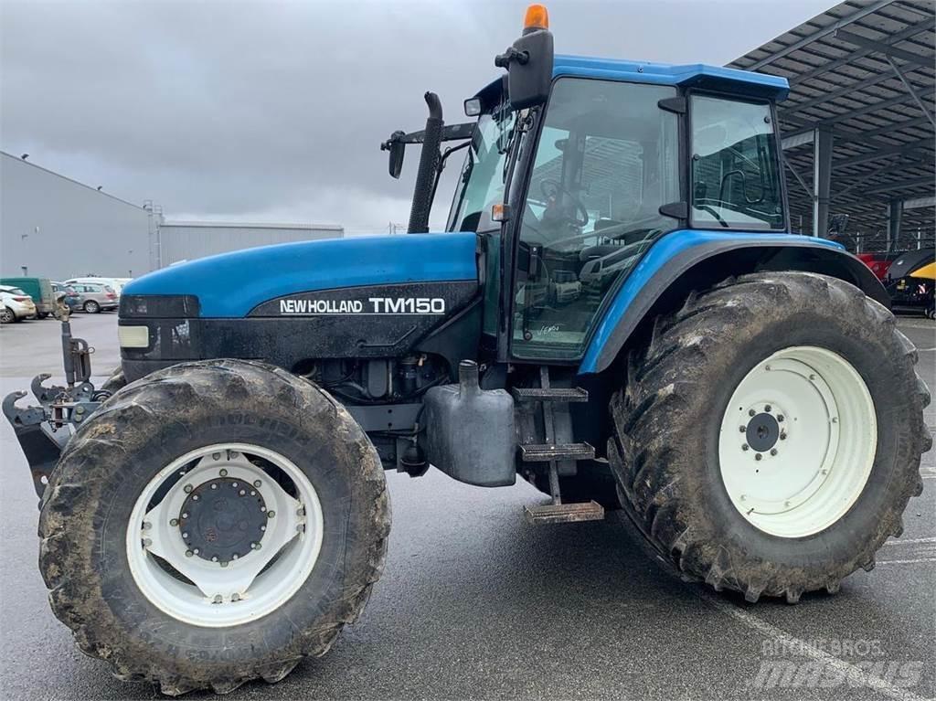 New Holland TM150 الجرارات