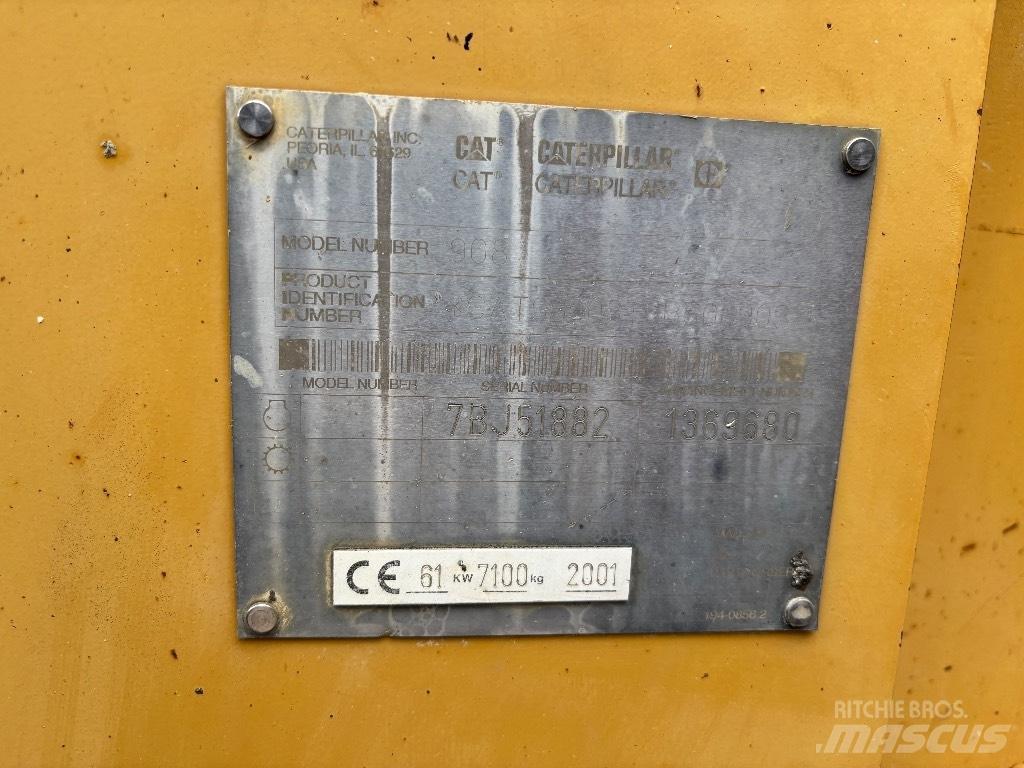 CAT 908 لوادر بعجل