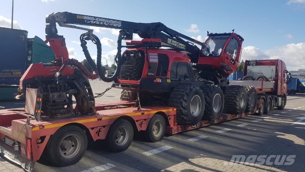 Komatsu 931 XC حصادات