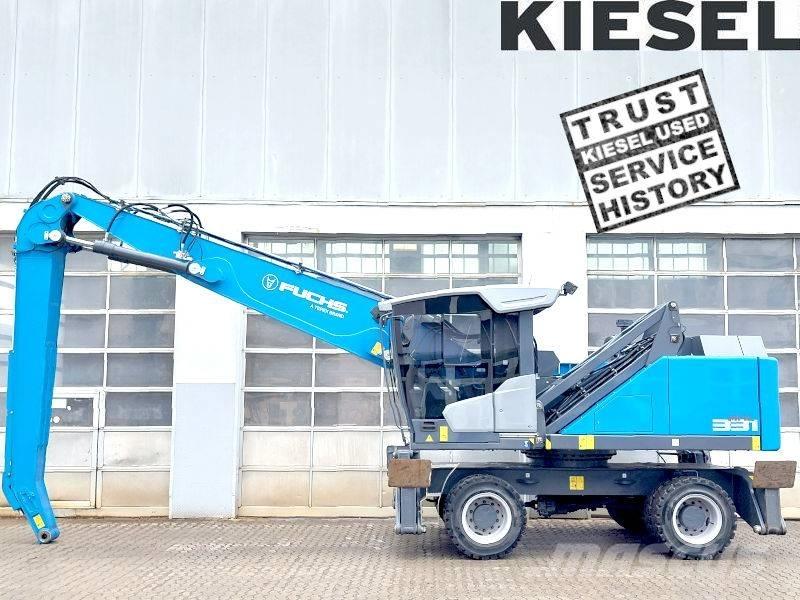 Fuchs MHL 331 F مناولات المخلفات / مناولات صناعية