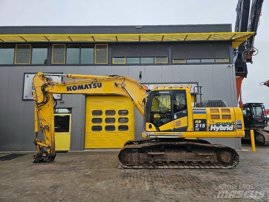 Komatsu HB215LC-2 حفارات زحافة