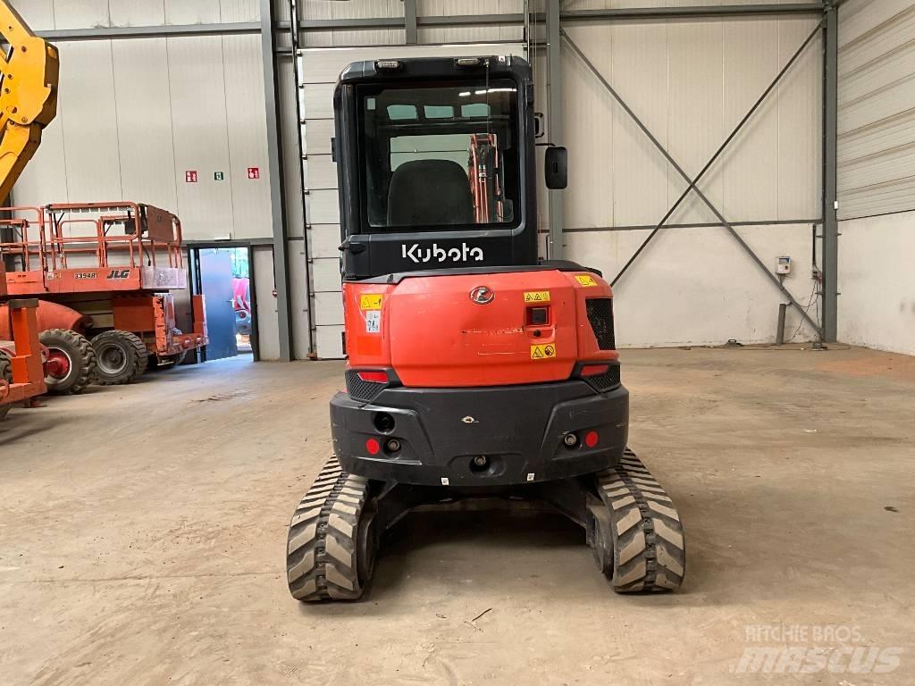Kubota U 36-4 حفارات صغيرة أقل من 7 طن (حفارات صغيرة)
