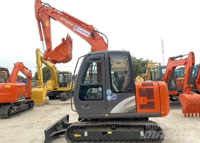 Hitachi ZX 60 حفارات زحافة