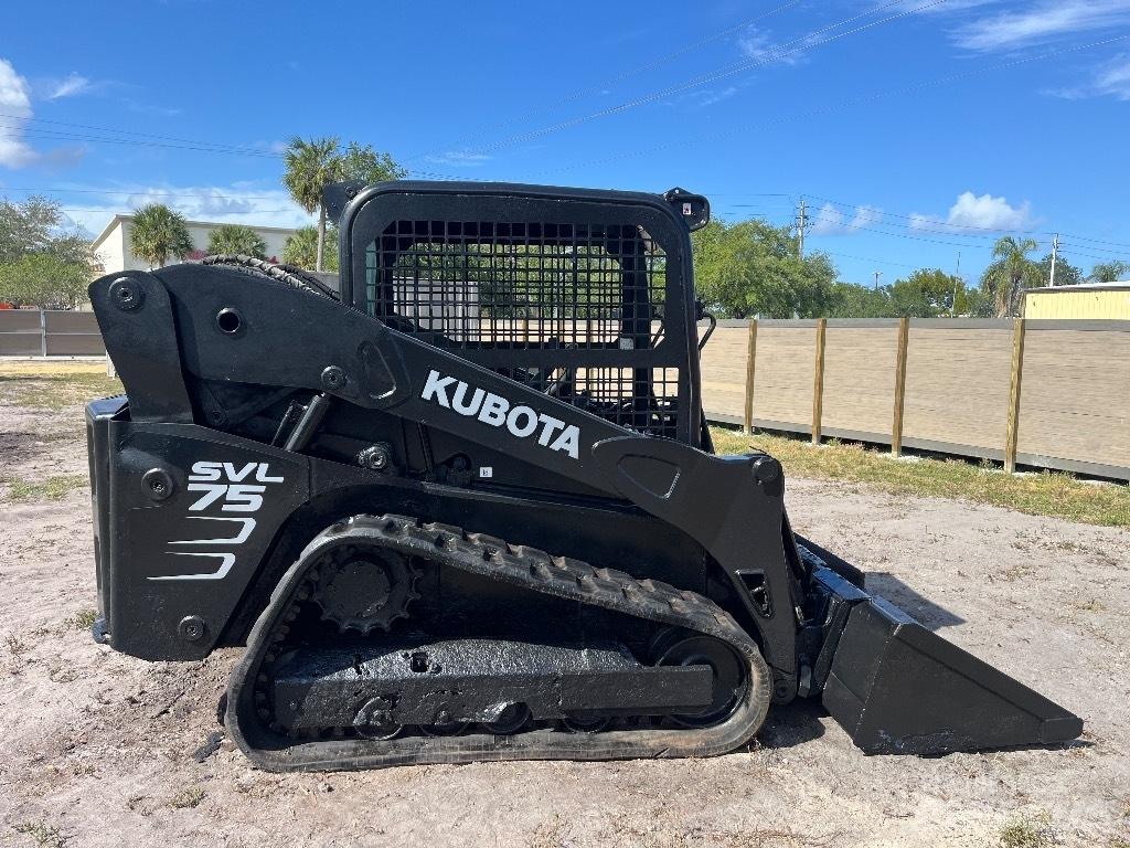 Kubota SVL 75-2 لوادر انزلاقية التوجيه
