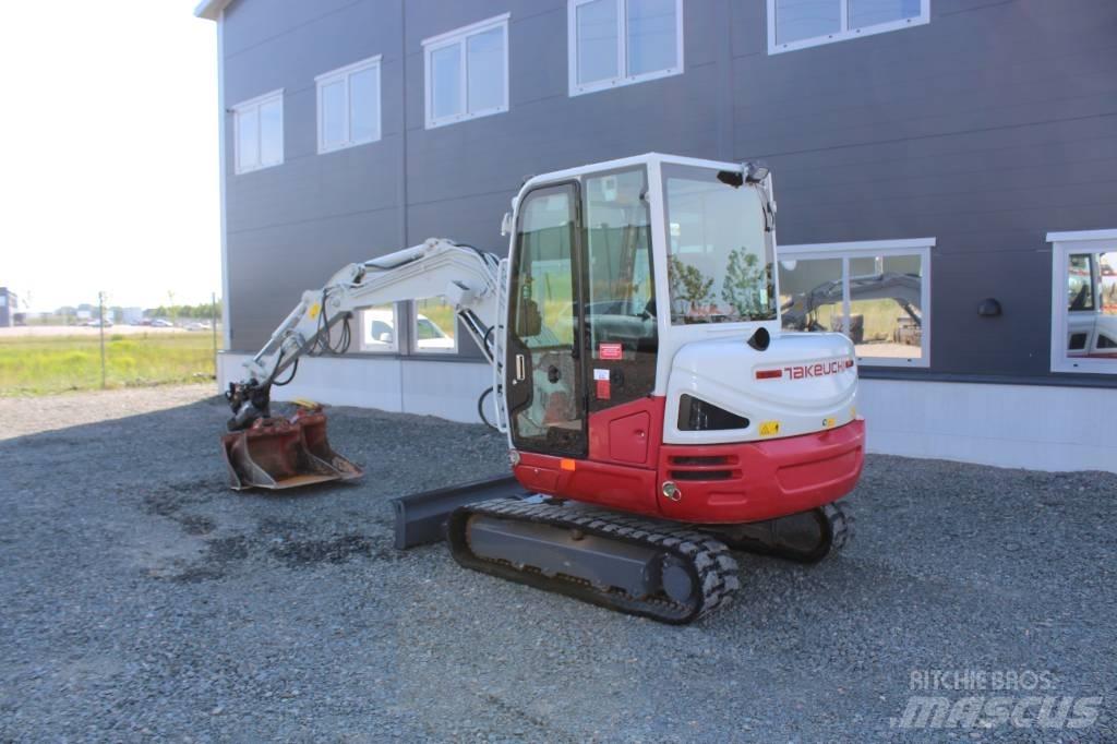 Takeuchi TB 240 حفارات صغيرة أقل من 7 طن (حفارات صغيرة)