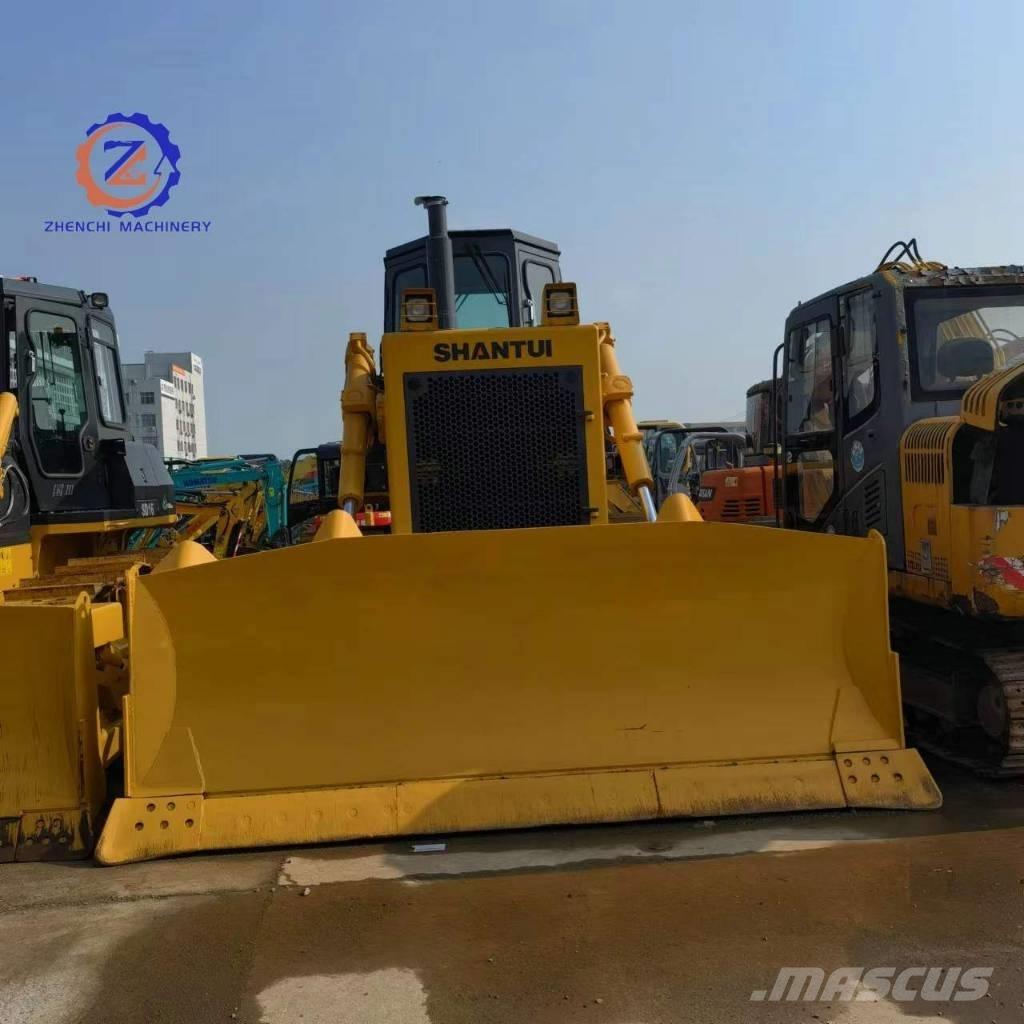 Shantui SD 22 بلدوزرات مجنزرة