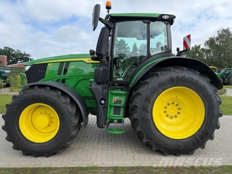 John Deere 6R250 ماكينات زراعية أخرى