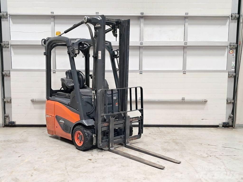 Linde E12-02 شاحنات ذات رافعات شوكية تعمل بالكهرباء