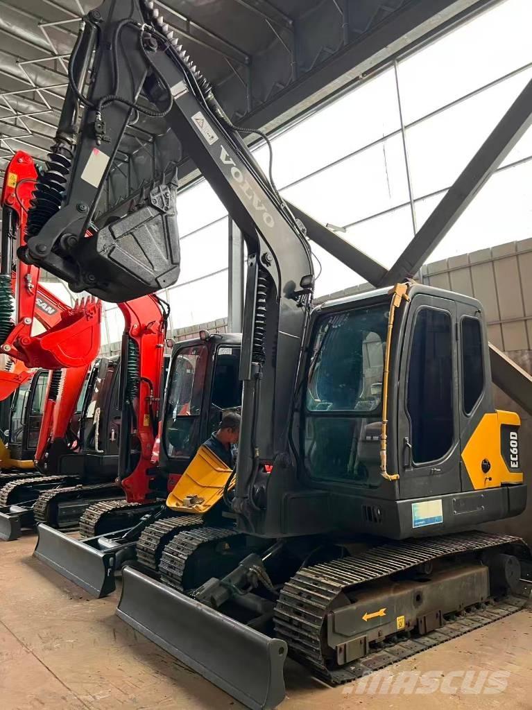 Volvo EC60D حفارات صغيرة أقل من 7 طن (حفارات صغيرة)