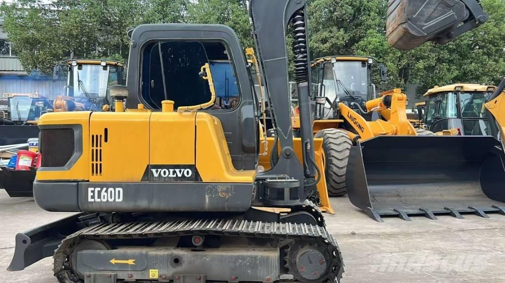 Volvo EC60D حفارات صغيرة أقل من 7 طن (حفارات صغيرة)